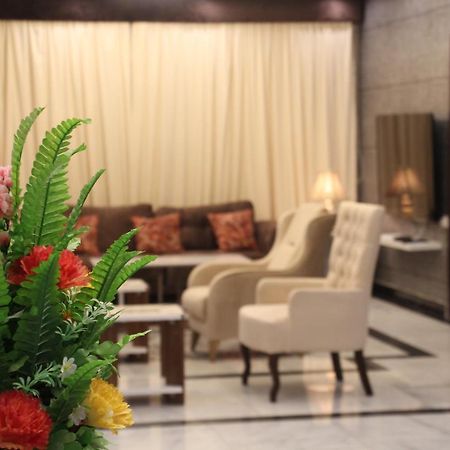 Ewaan Alnagaa Aparthotel Jeddah Bagian luar foto