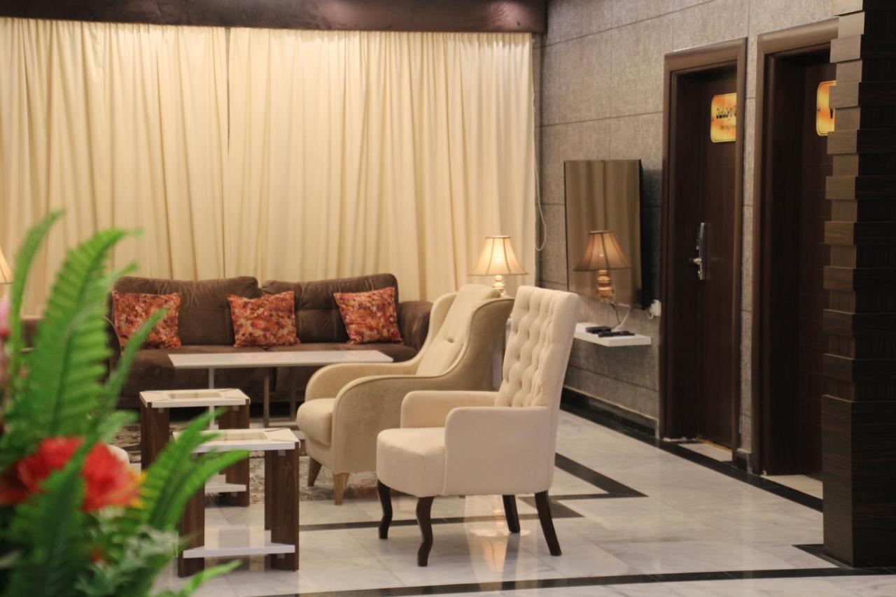 Ewaan Alnagaa Aparthotel Jeddah Bagian luar foto