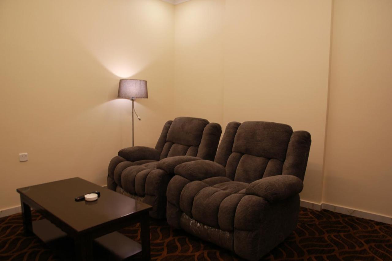 Ewaan Alnagaa Aparthotel Jeddah Bagian luar foto