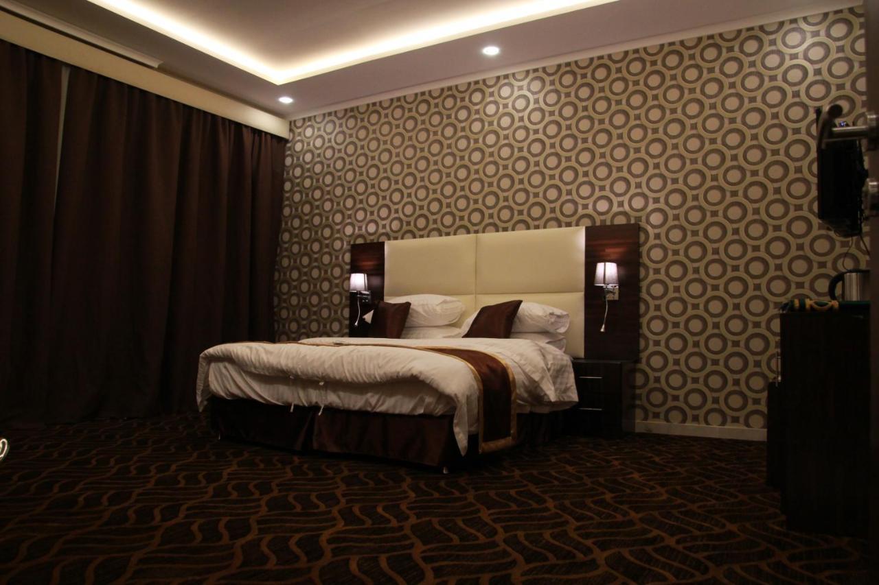 Ewaan Alnagaa Aparthotel Jeddah Bagian luar foto